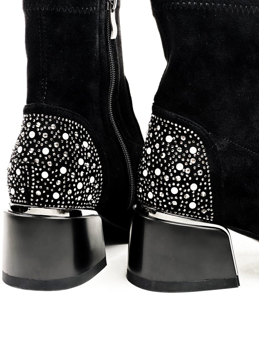 Black suede boots with back stones