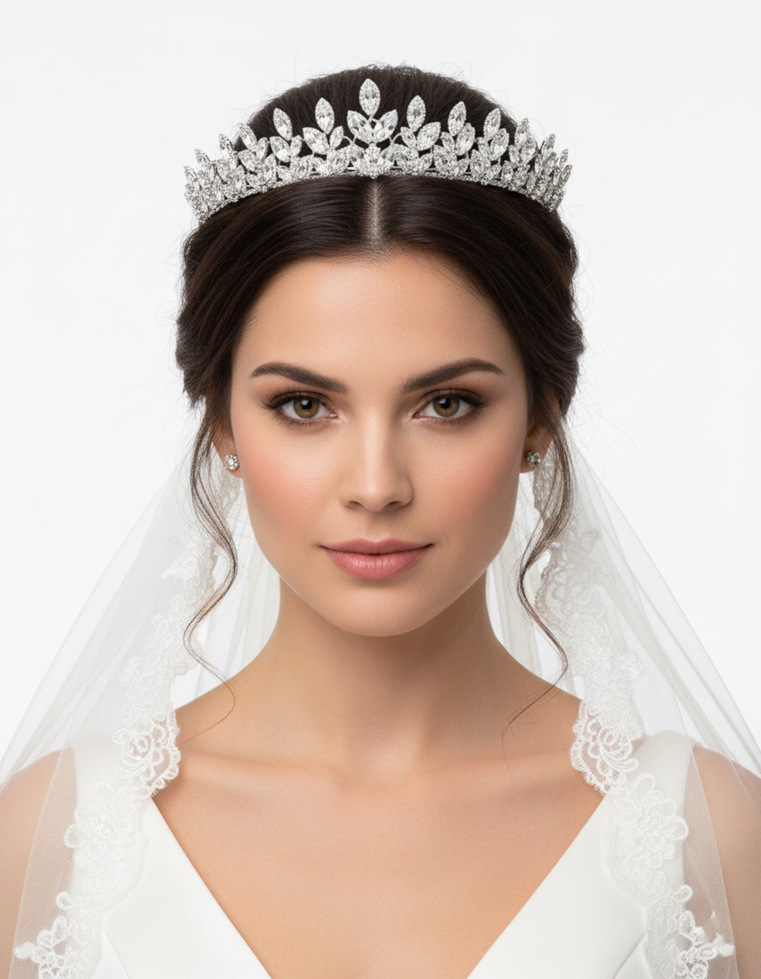 تاج مرصع بالزركون الفضي