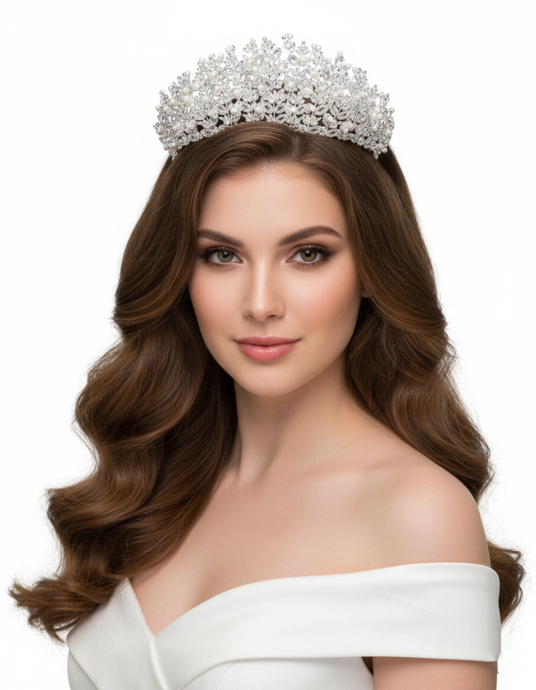 تاج من الزركون والكريستال