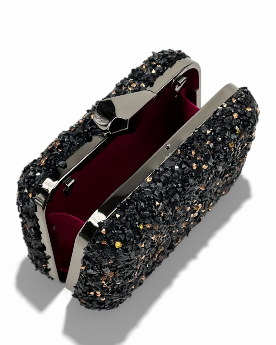 محفظة مصنوعة يدوياً