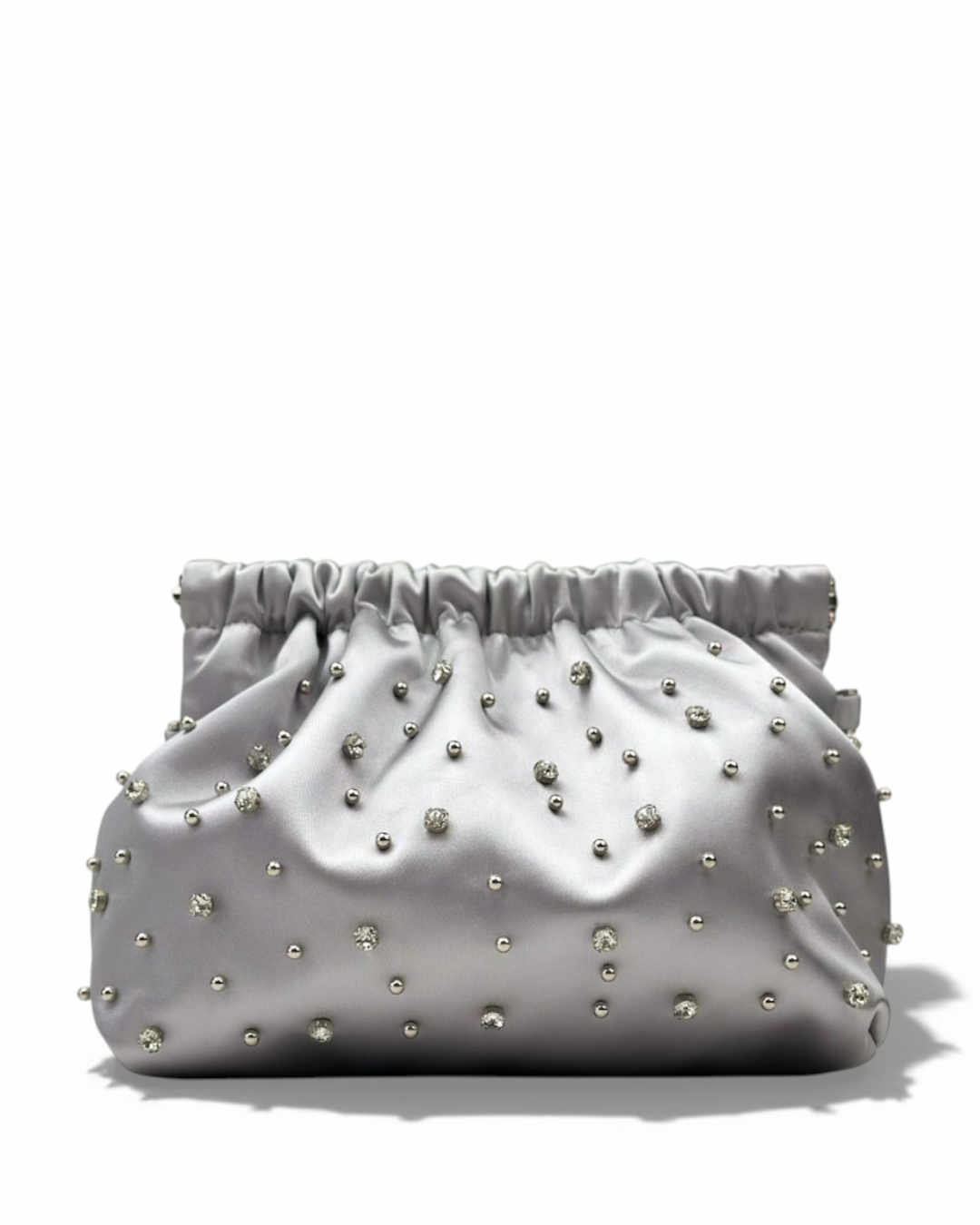 حقيبة من الساتان مزينة بالكريستال