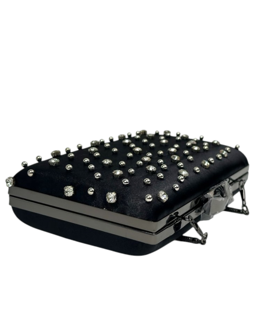 محفظة من الساتان مزينة بالكريستال