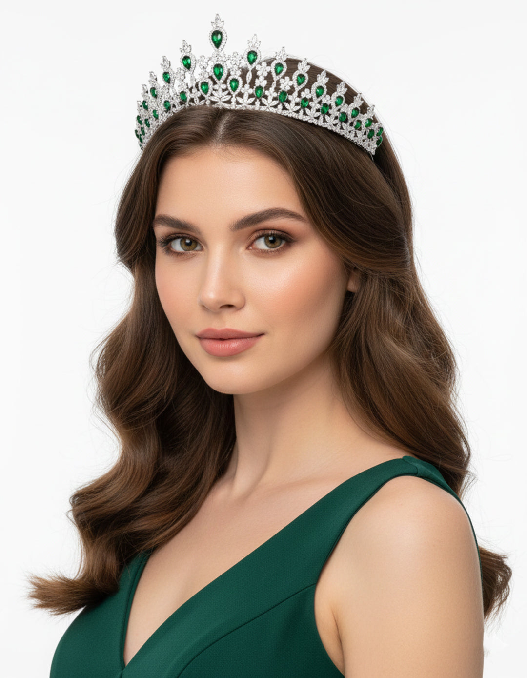 تاج من الزركون والكريستال