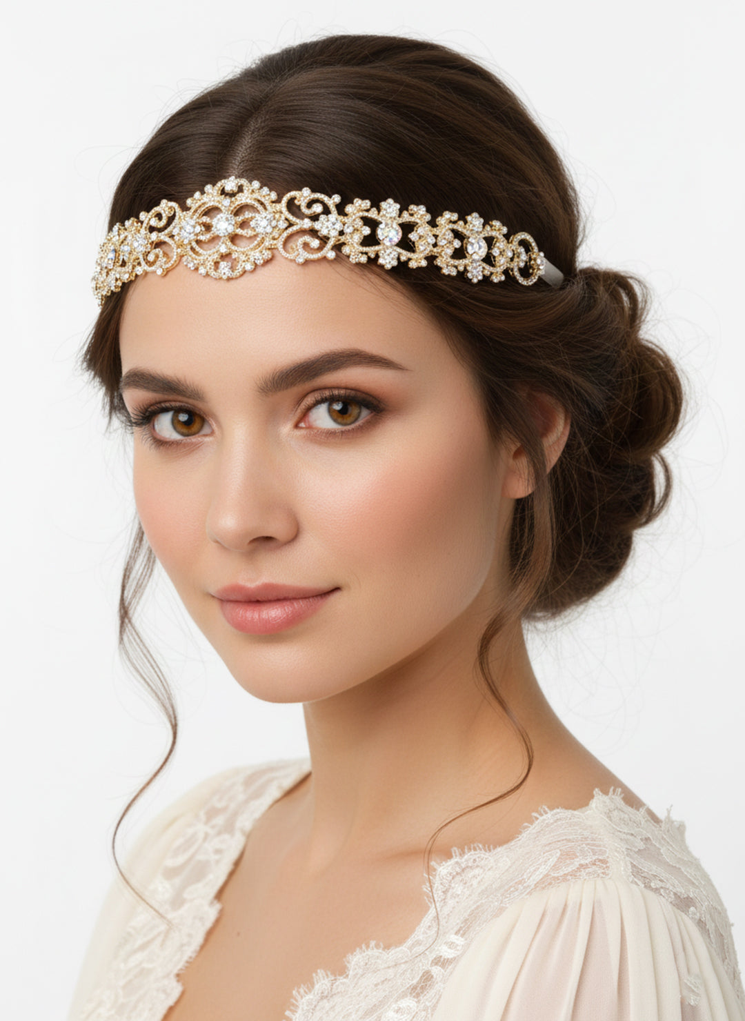 غطاء رأس مرصع بأحجار الزركون