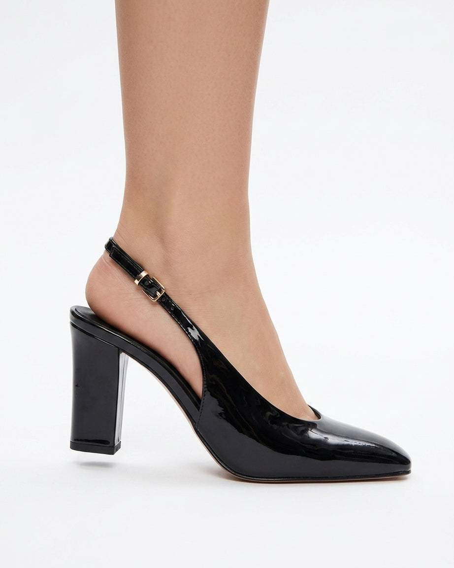 Leather heels with a side buckle