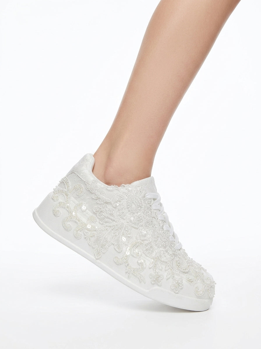 Bridal lace boots with sparkling stones