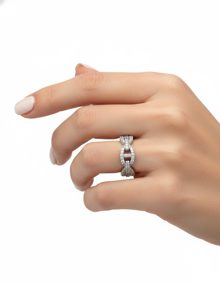 خاتم مرصع بأحجار الزركون