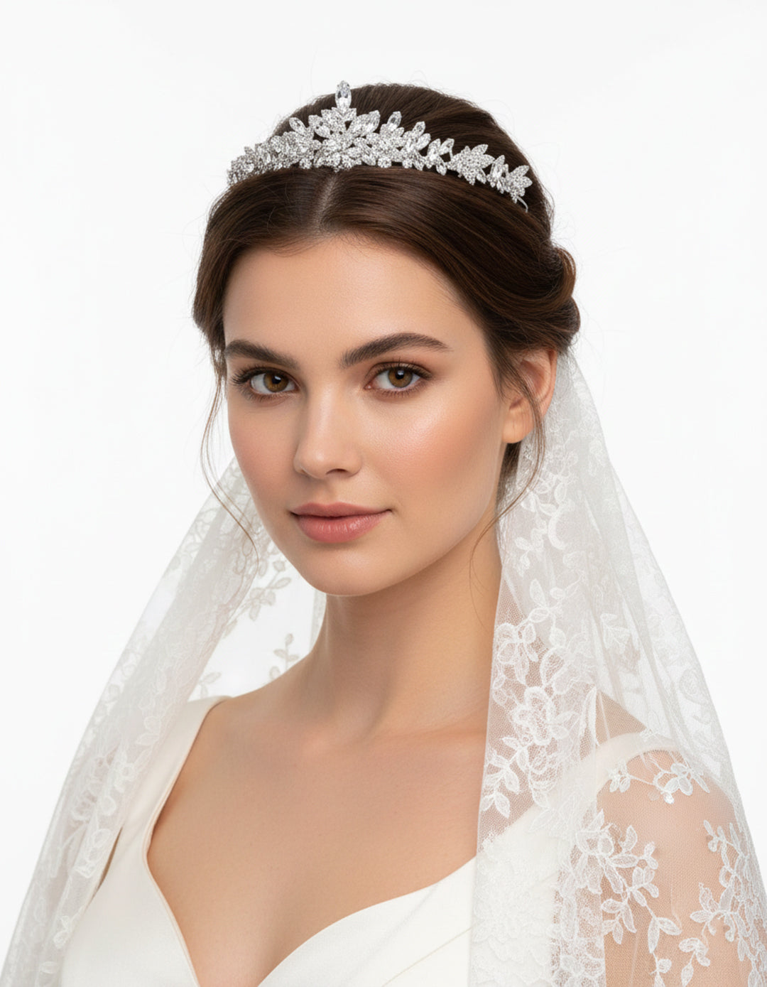 تاج مرصع بالزركون والكريستال