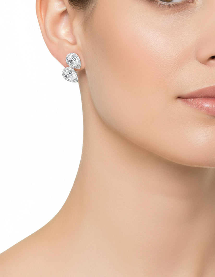 أقراط من الفضة عيار 925