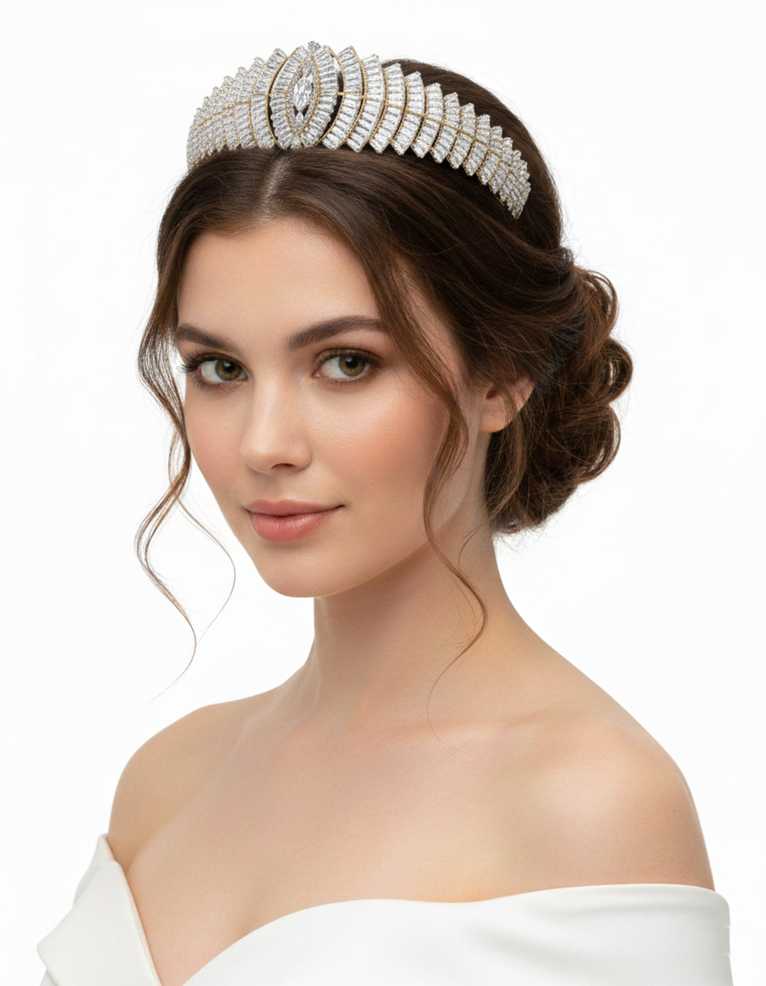 غطاء رأس ذهبي اللون