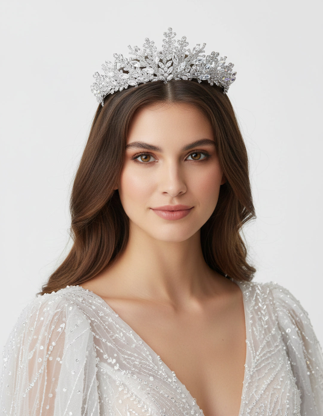 تاج من الزركون والكريستال