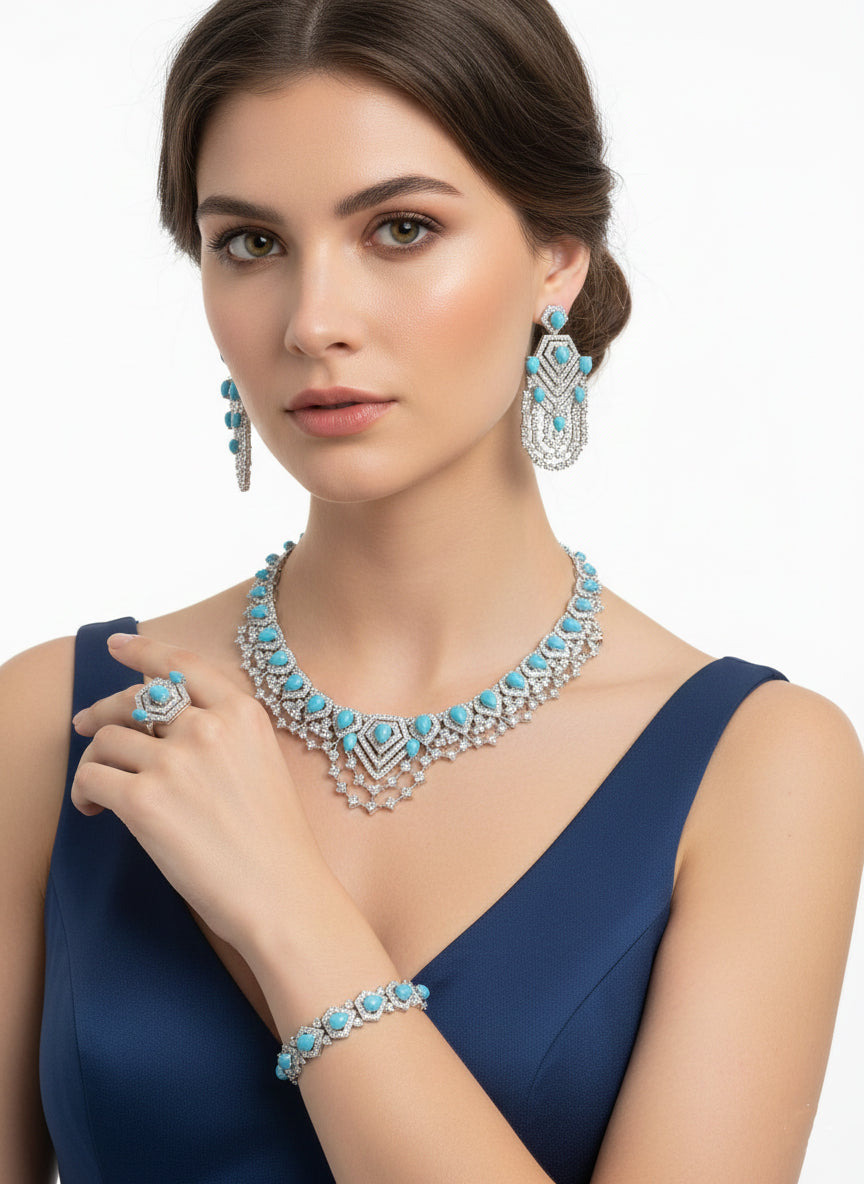 مرصع بأحجار الزركون والبيريدوت