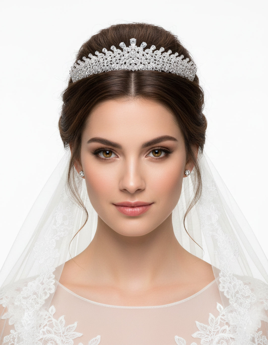 تاج مرصع بالزركون الفضي