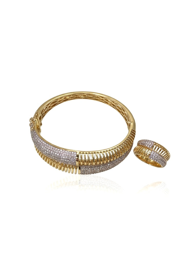 سوار وخاتم من الزركون