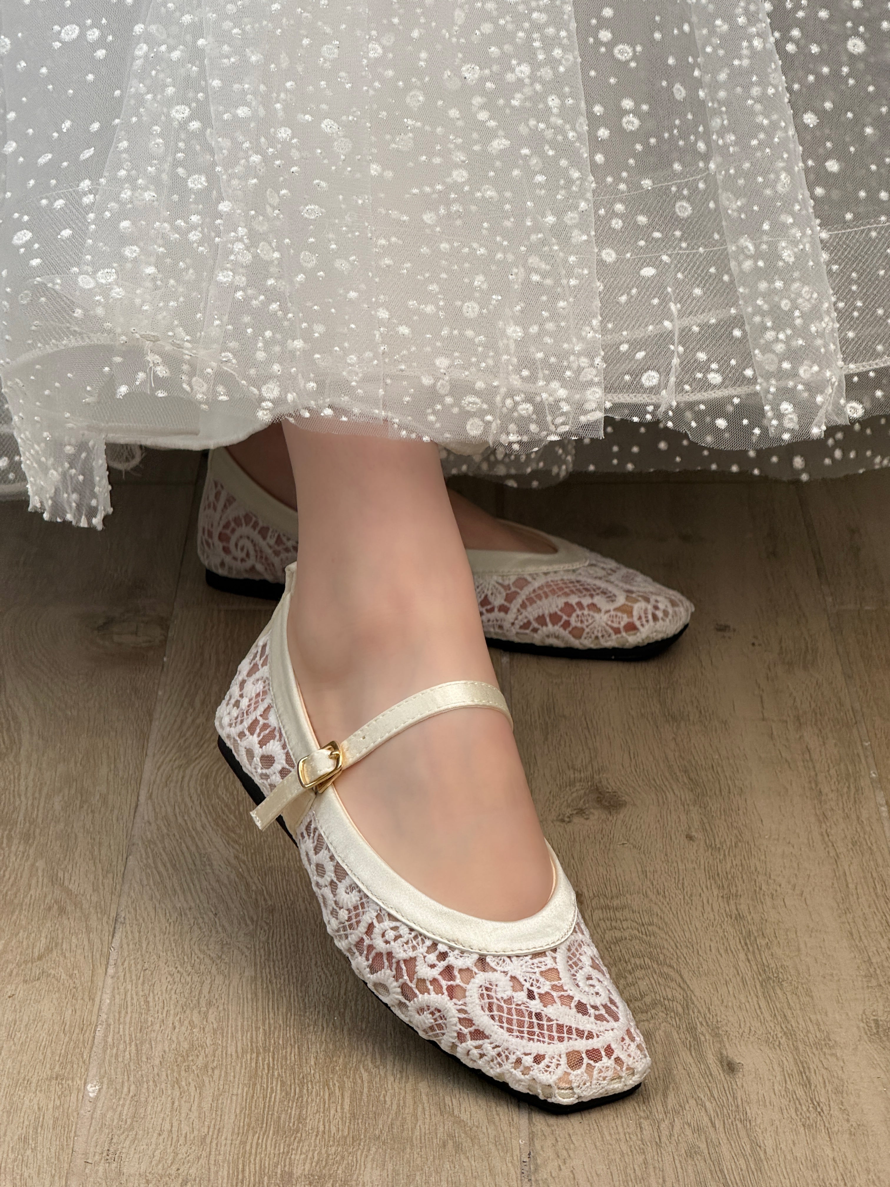 Lace ballet