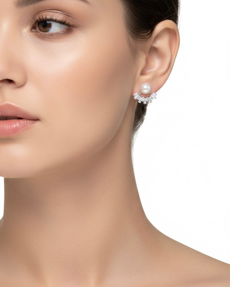 أقراط مرصعة بالزركون واللؤلؤ