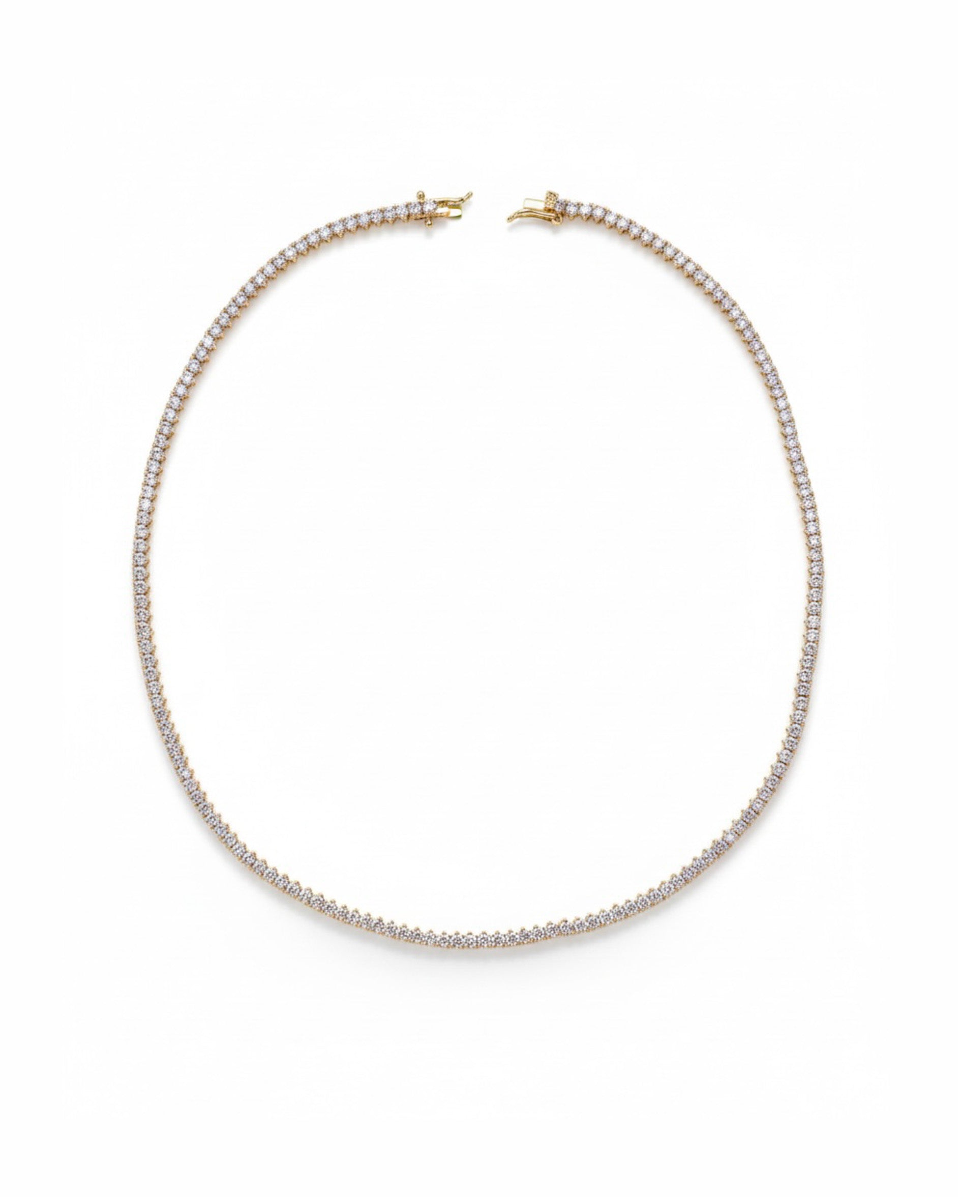 قلادة من حجر الزركون