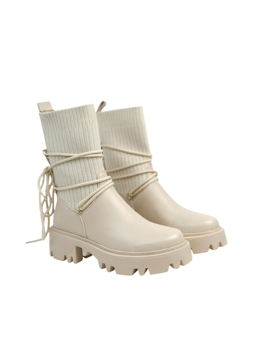 أحذية جلدية متوسطة الطول