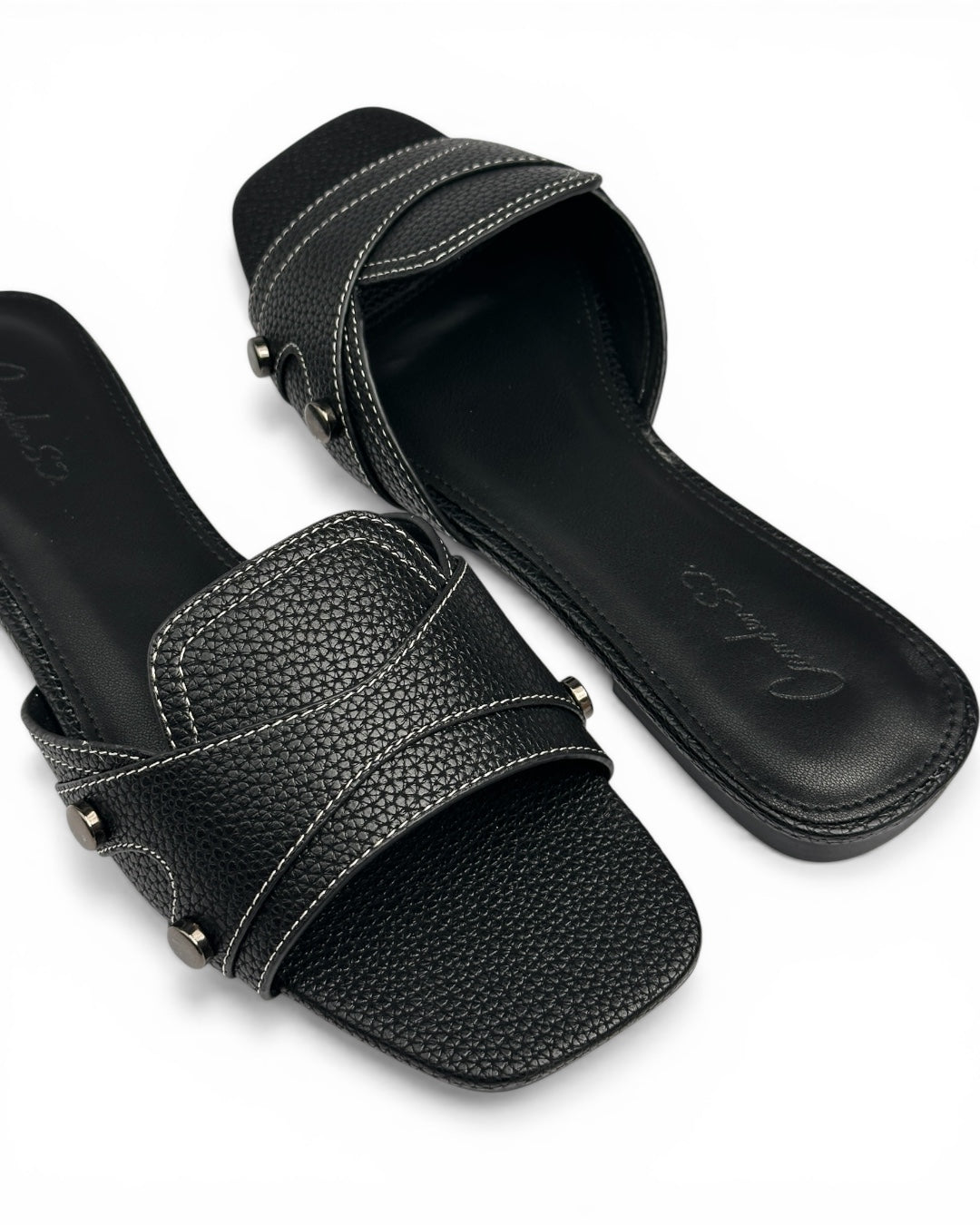 Leather slipper