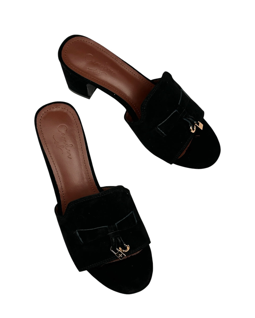 Suede slippers