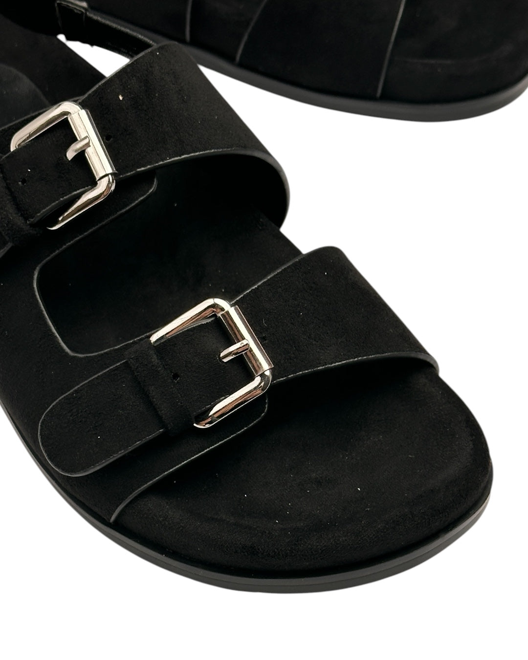Suede sandal with buckle