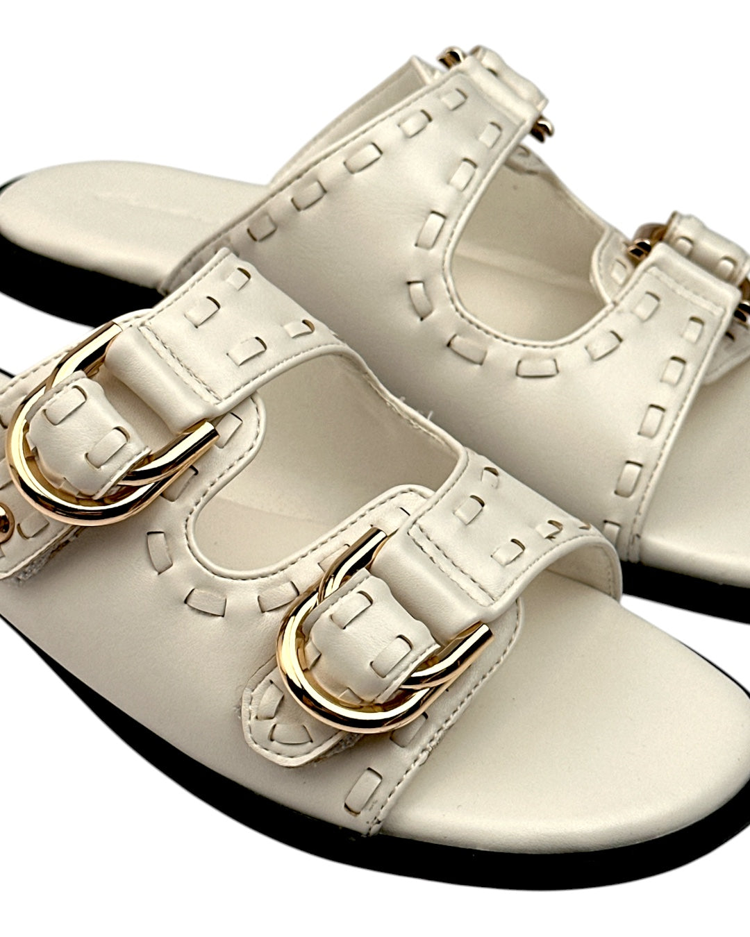 Leather slipper
