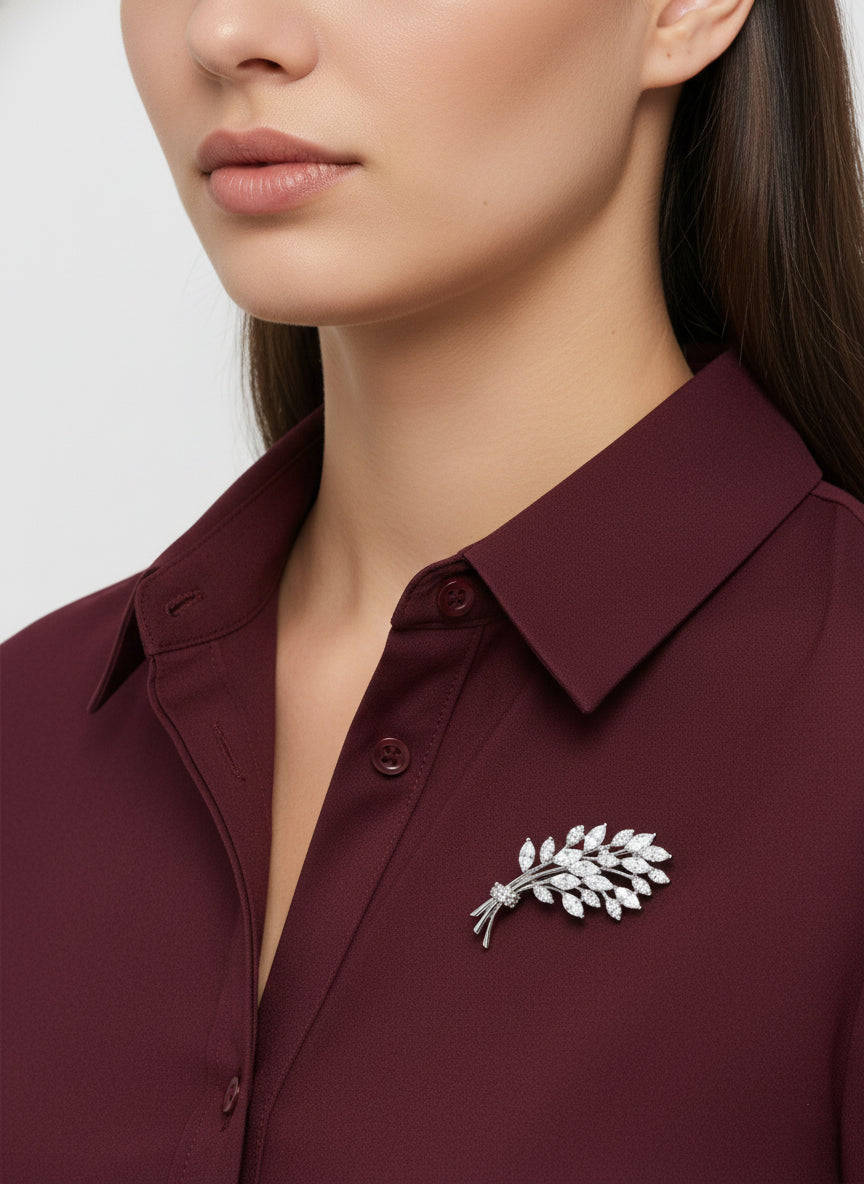 بروش مرصع بأحجار الزركون