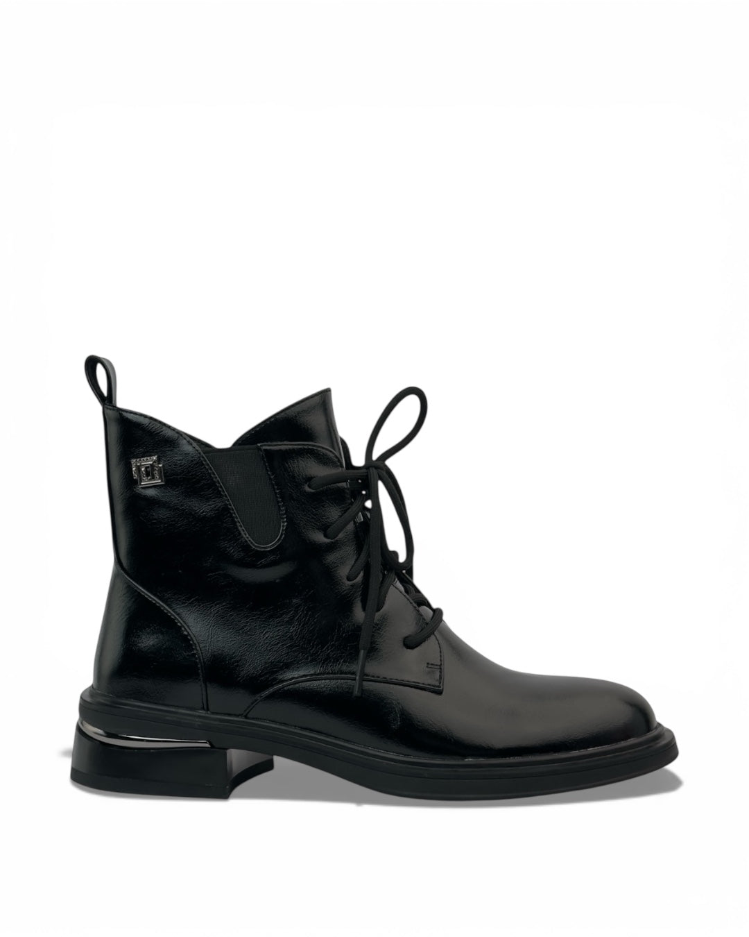 حذاء قصير من الجلد مزود بأربطة وسحاب جانبي