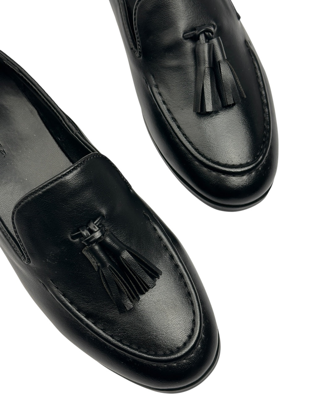 Leather boat shoes