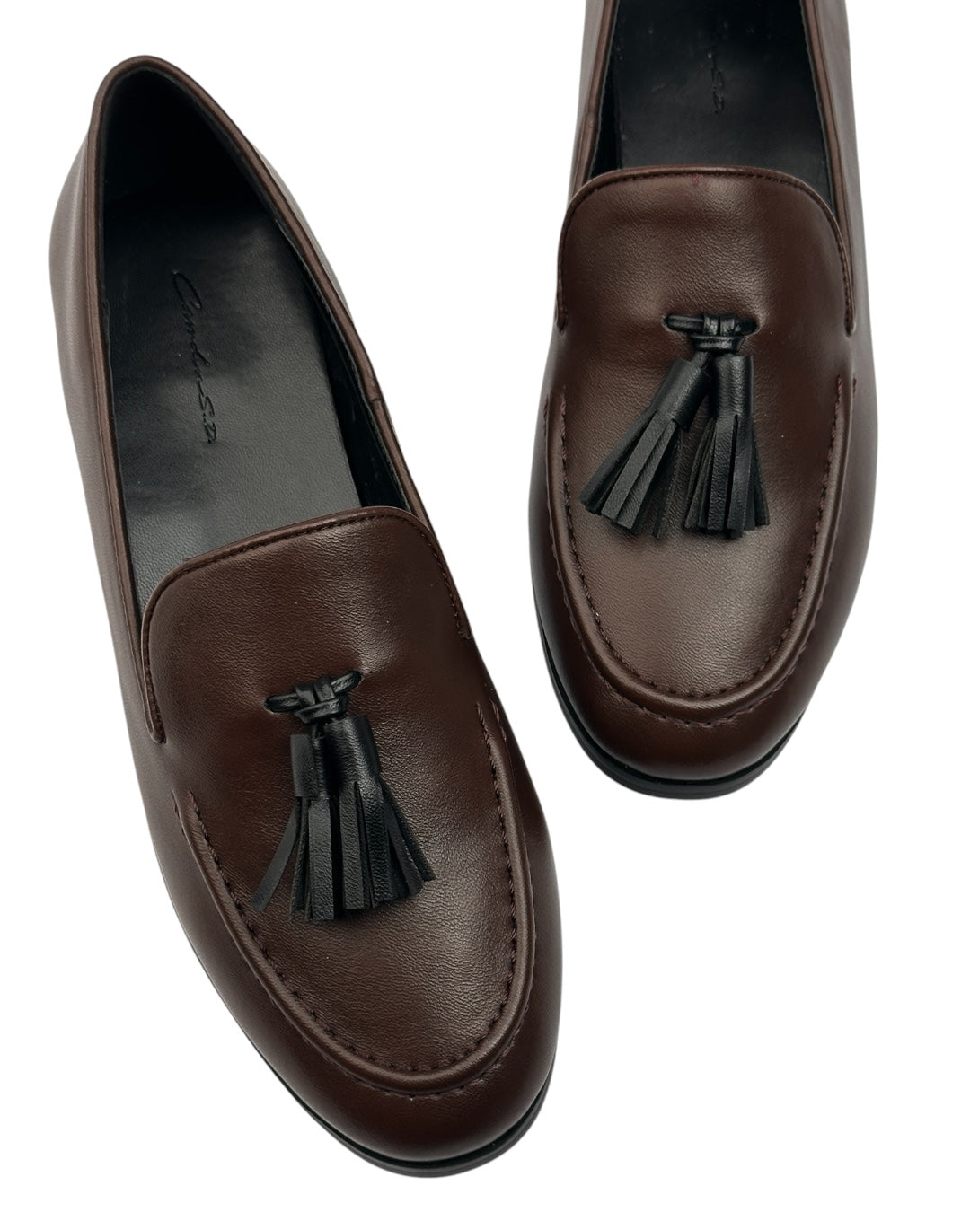 Leather boat shoes
