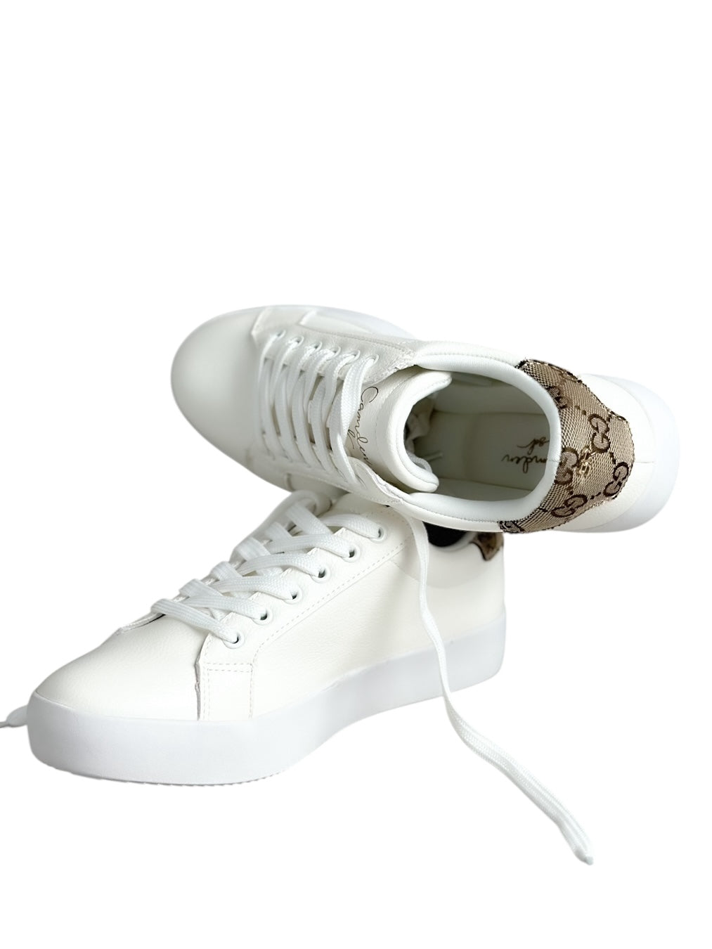 Sports boots