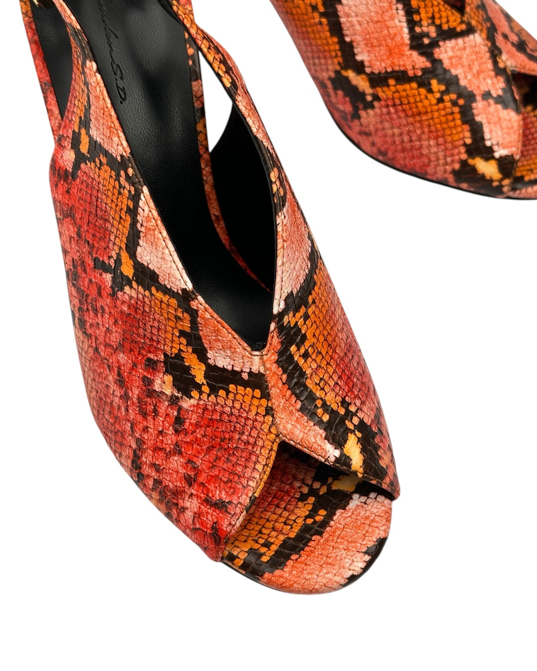 Leather sandal