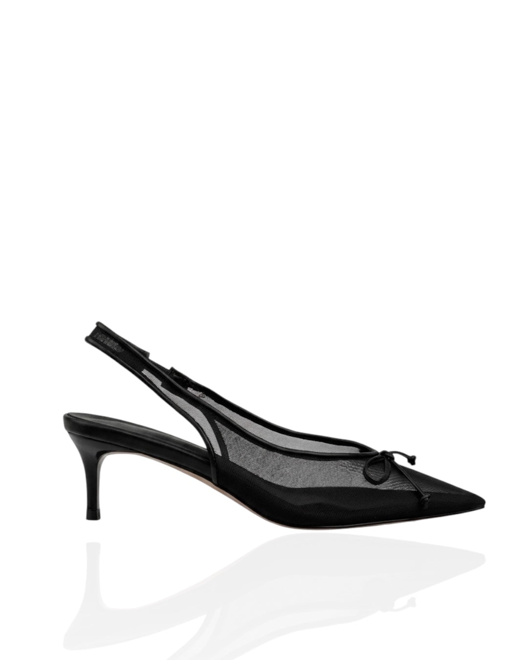 Chiffon heels with a bow in the front