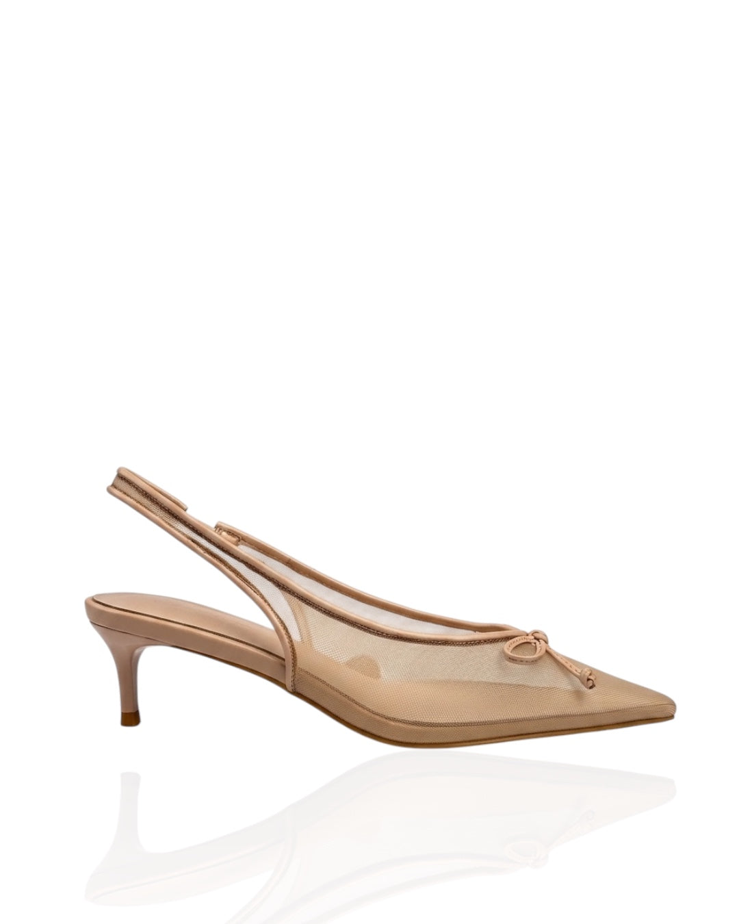 Chiffon heels with a bow in the front