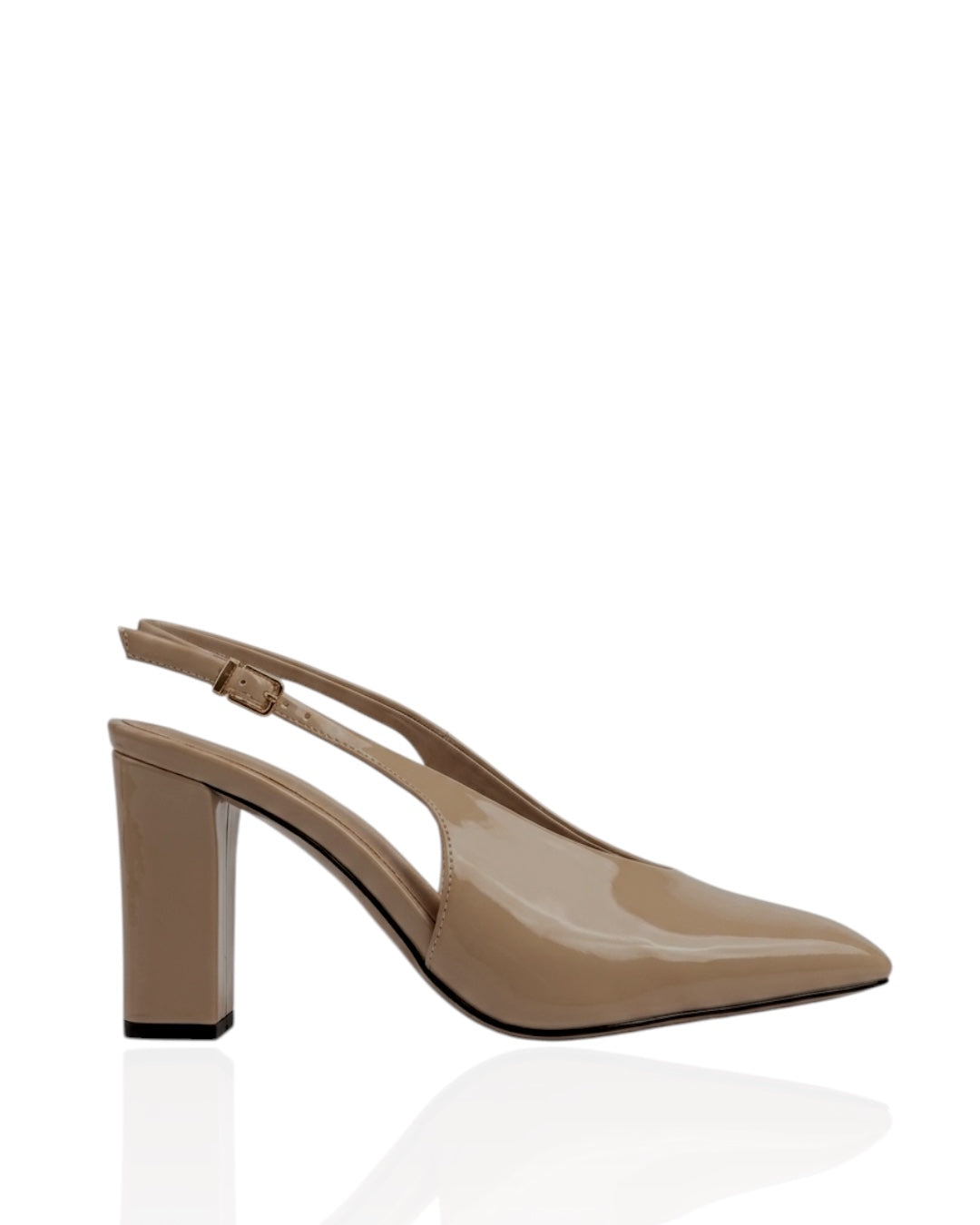 Leather heels with a side buckle