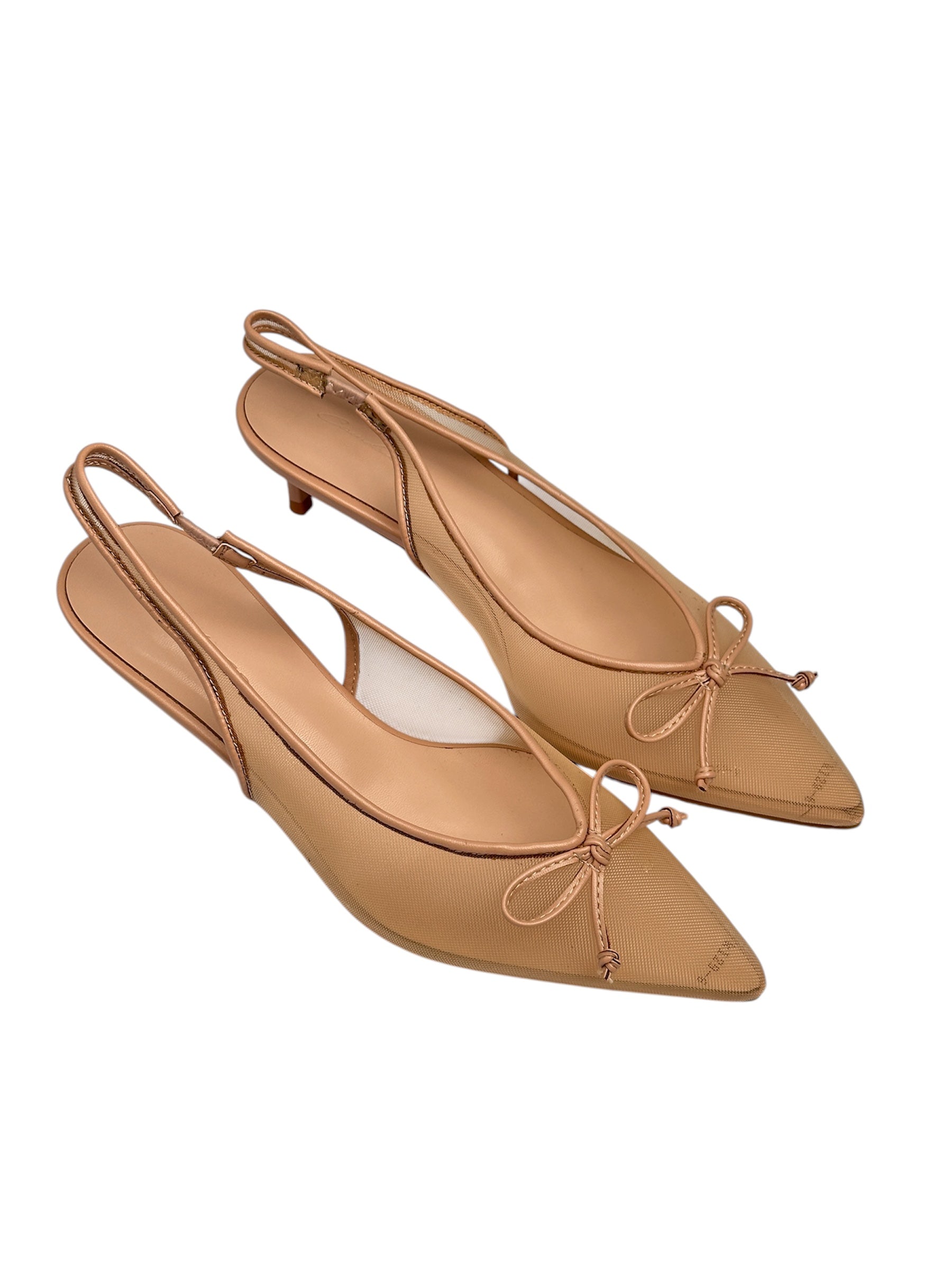 Chiffon heels with a bow in the front