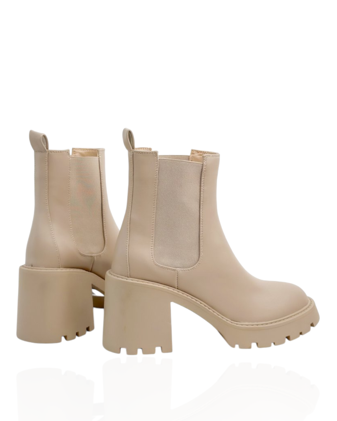 Leather Chelsea boot with thick sole