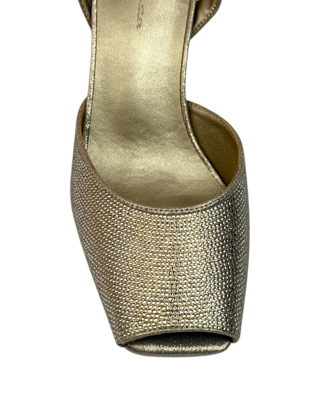 Sandal studded with sparkling stones