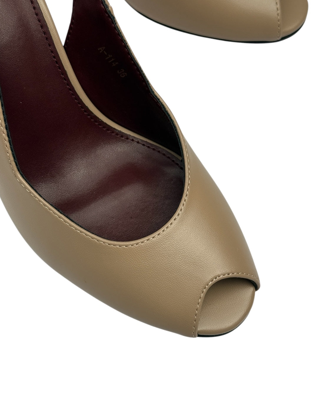 Leather sandal
