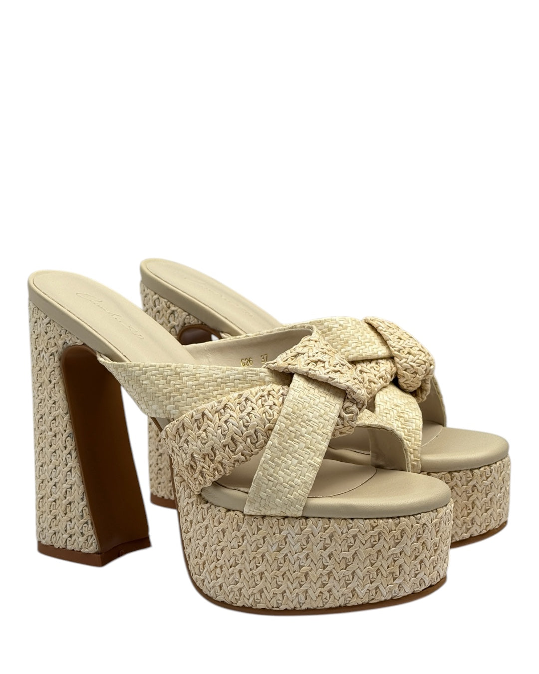 Straw mules