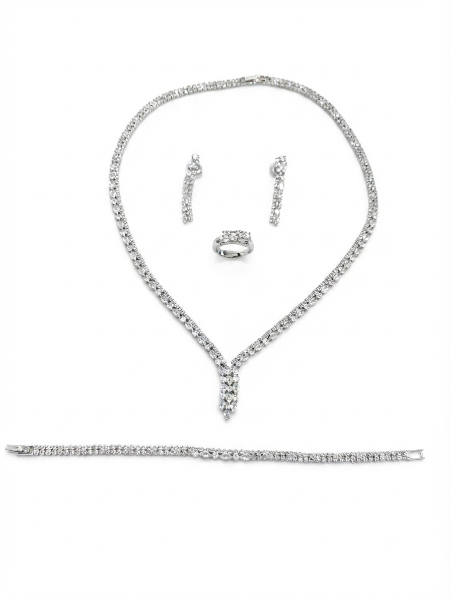 Set embellished with zircon stones