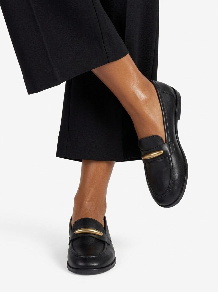 Leather boat shoes
