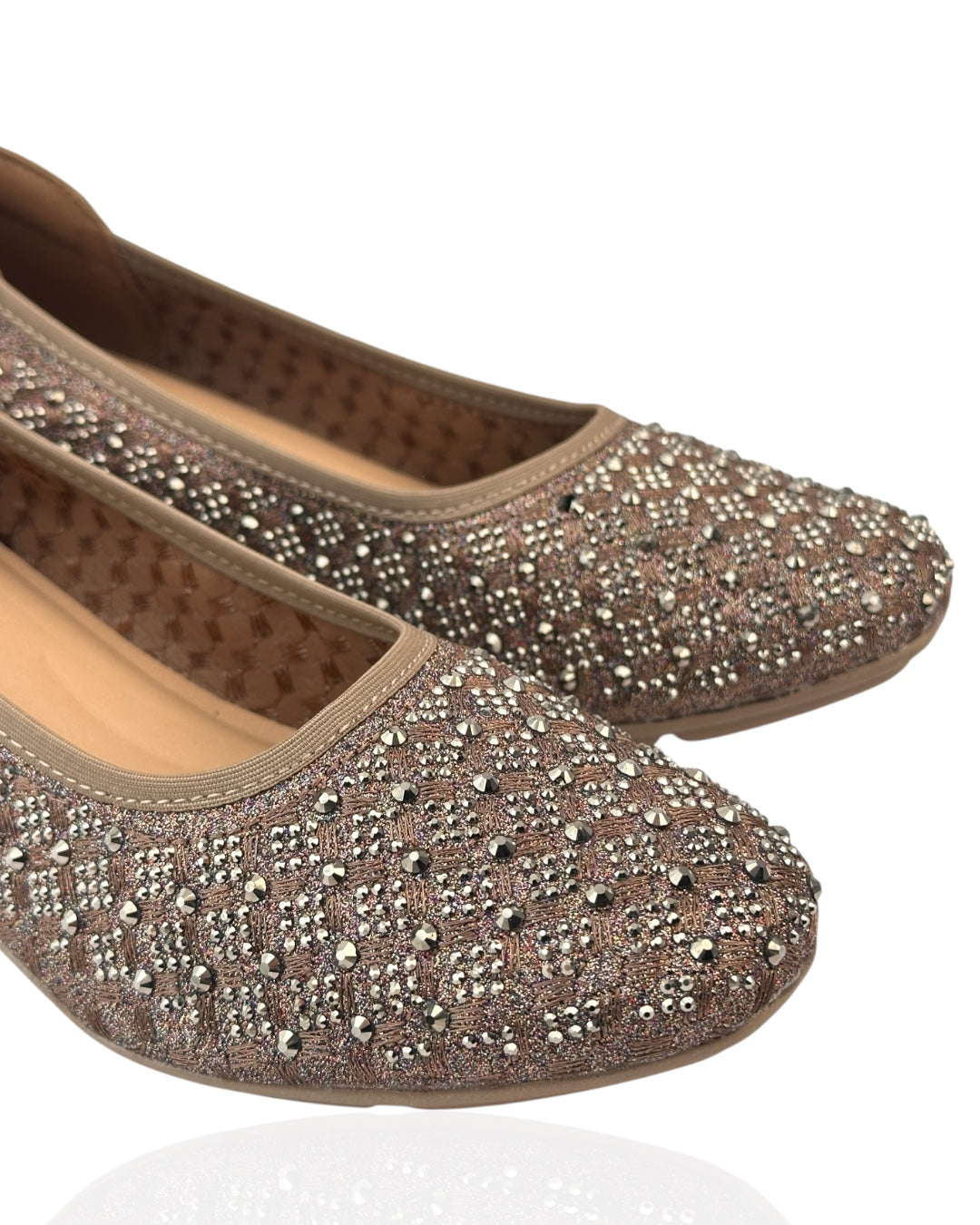 Glittery Moisture Topside