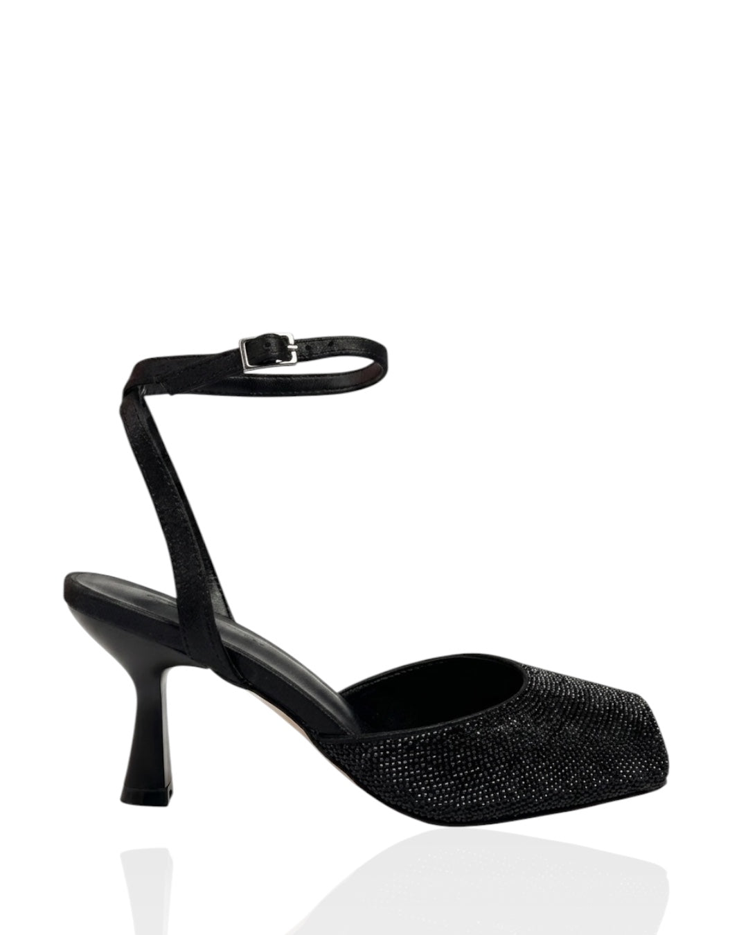 Sandal studded with sparkling stones