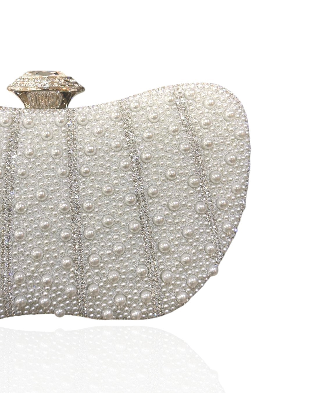 Wallet with pearl and crystal stones