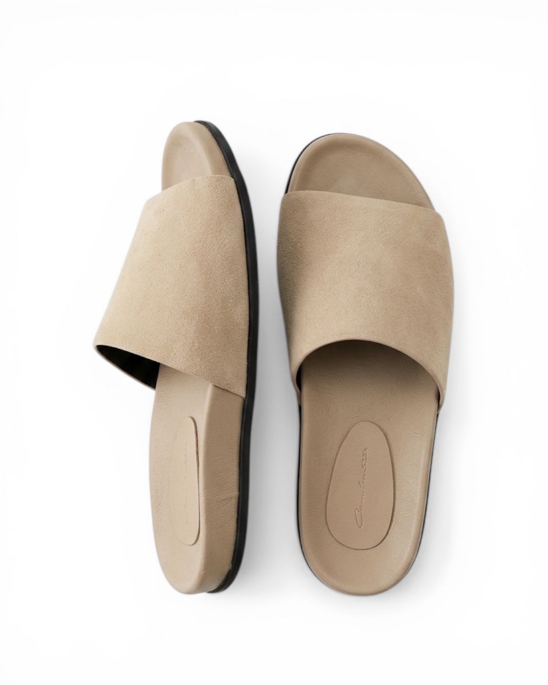 Suede slippers
