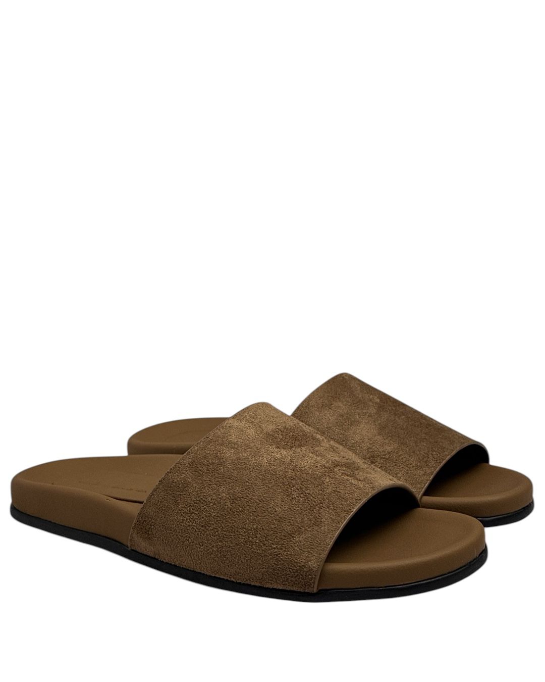 Suede slippers