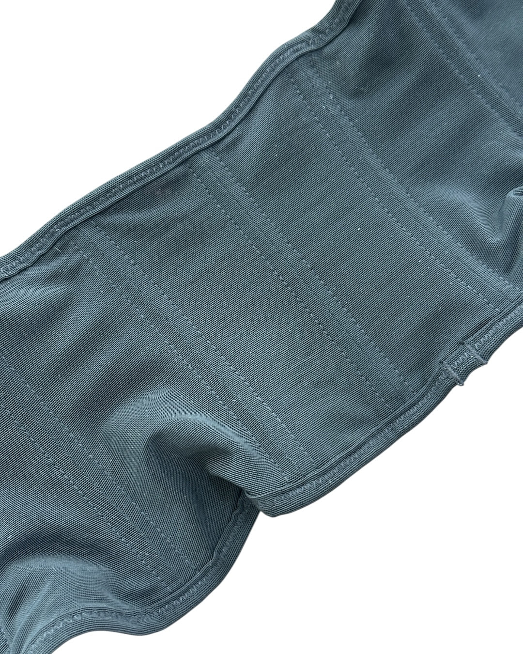 مشد لتنحيف الذقن والرقبة