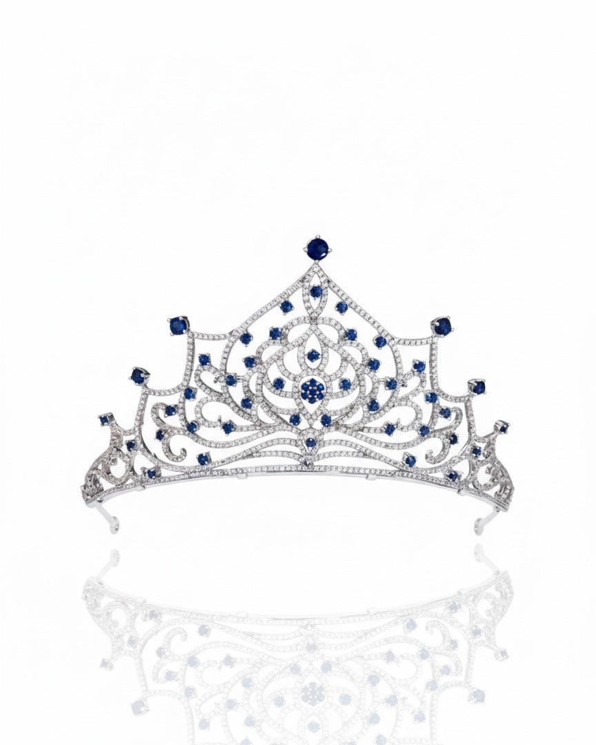 تاج من الزركون والكريستال