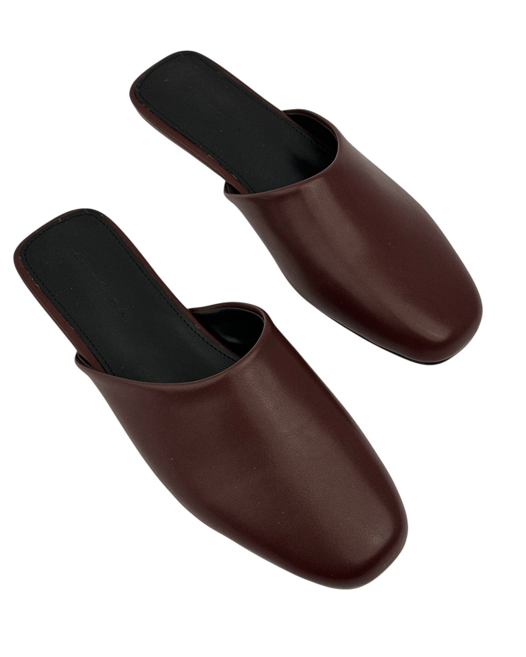 Leather slipper